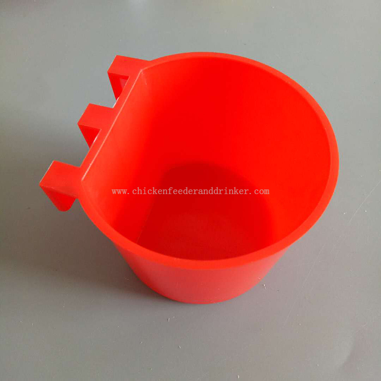 Poultry Drinker Chicken Feeder Pigeon Drinking Feeding Cup Plastic Seed Hopper for Birds LMB-11