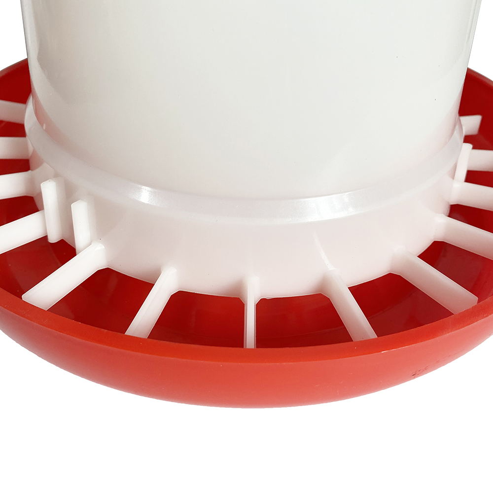 4L 8L Handle Carried Chicken Drinker Barrel Water Bucket with Legs 3kg 5kg 8kg Poultry Feeding Bucket Chicken Coop Automatic Feeding Devices Chicken Drinker And Feeder