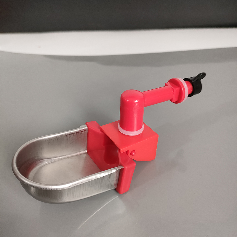 Automatic Poultry Equipments Animal Drinkers KIT for Small Animals/Pet/Bunny/Ferret/Chicken/Hamster/Guinea Pig Metallic Rodent Drinking Cup LM-120
